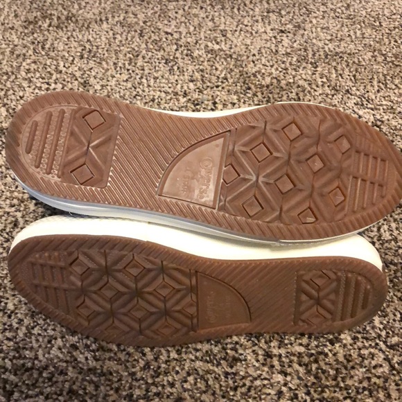 Converse hi-top winter boots - Picture 2 of 3